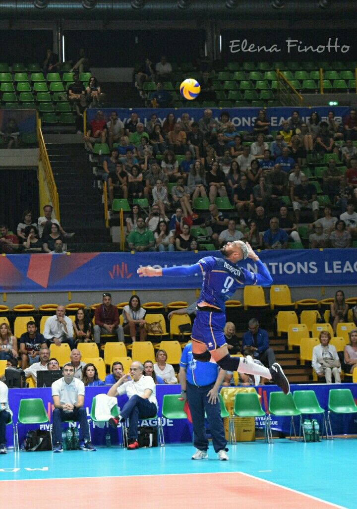 Earvin N'Gapeth wallpaper 4k 