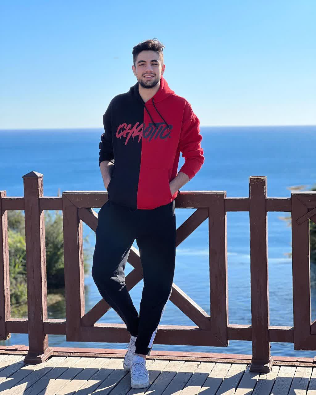والپیپر بردیا سعادت