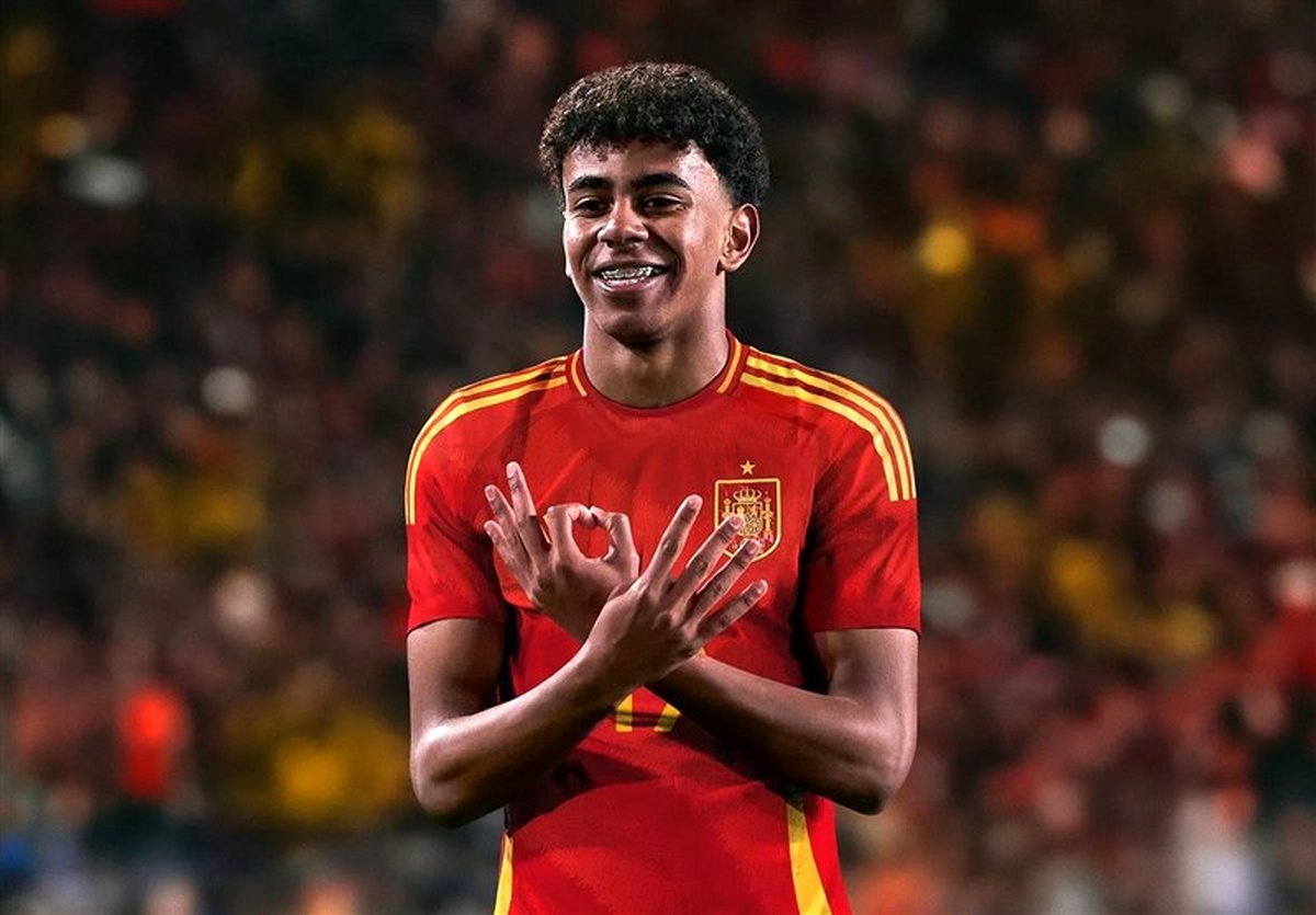 Lamine Yamal wallpaper 4k