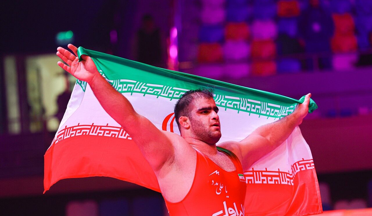 عکس جذاب امین میرزازاده