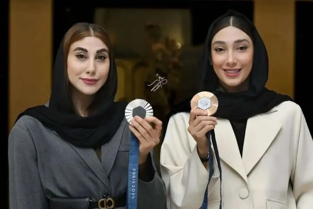 ناهید کیانی و مبینا نعمت زاده
