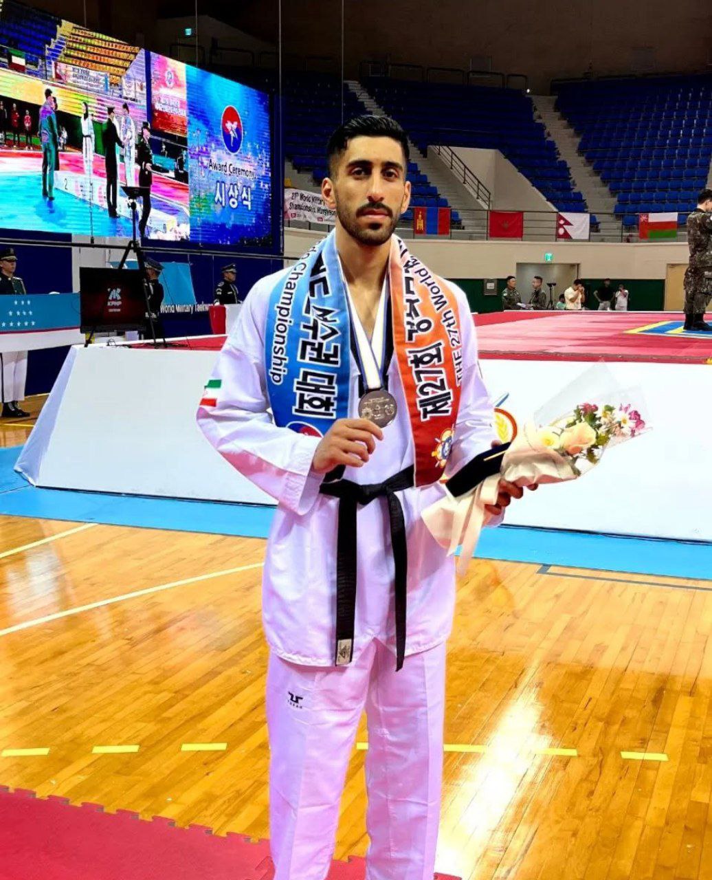 عکس جذاب صادقیان