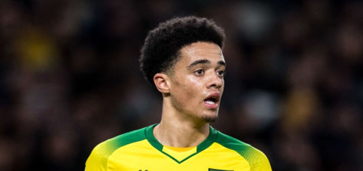 عکس جمال لوییس فوتبال