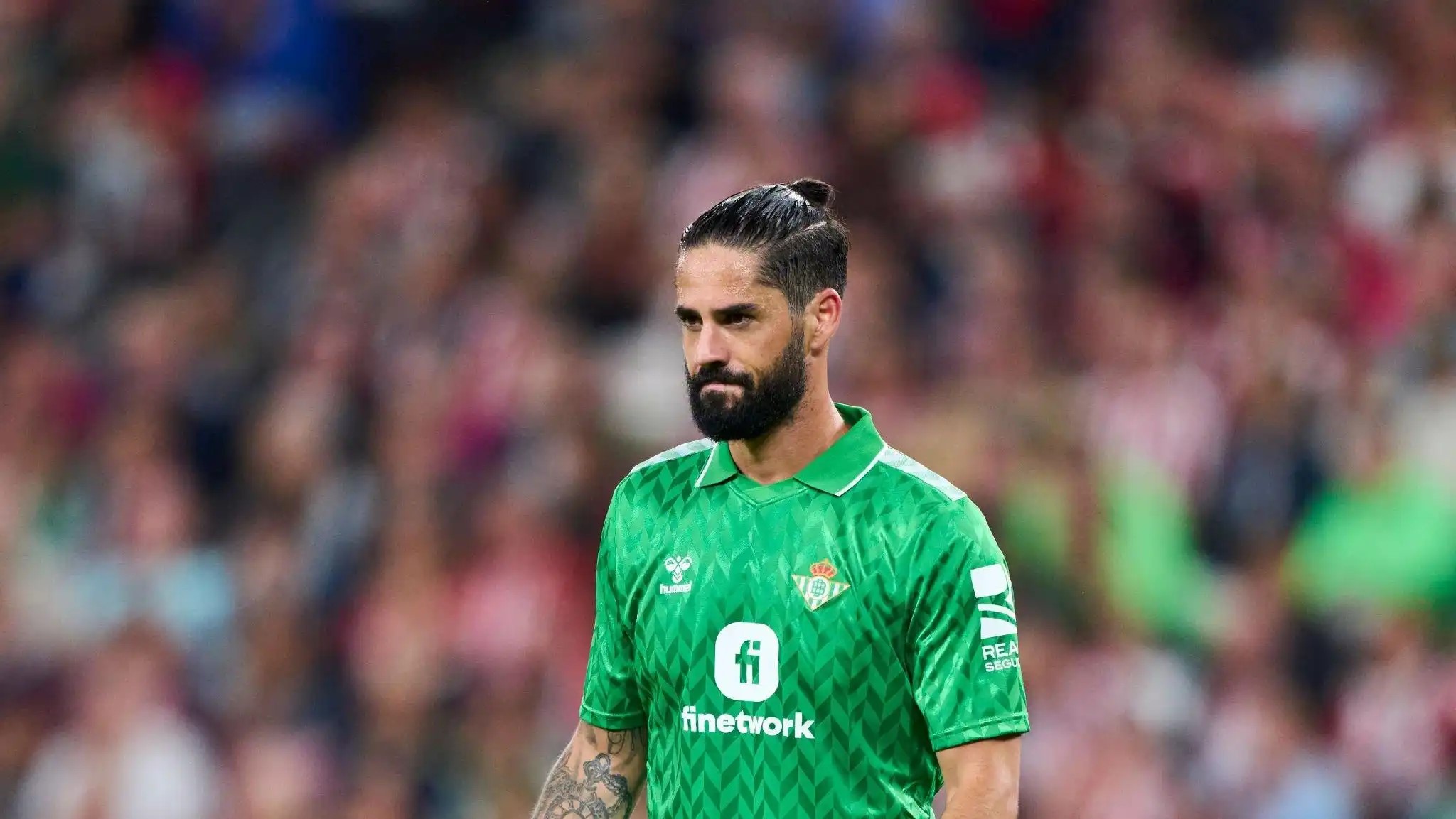 ایسکو برنده گلدن بوی ۲۰۱۲ ایسکو برنده گلدن بوی ۲۰۱۲