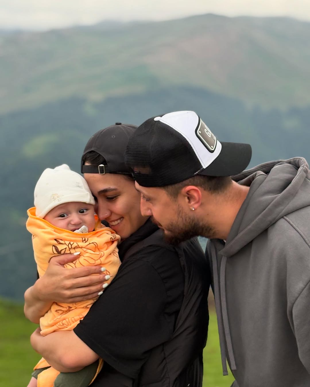 محمدرضا شایع عکس ها