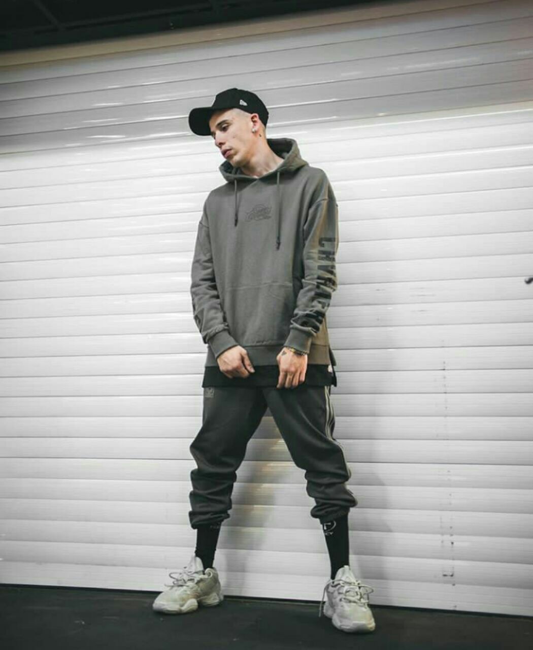 کوروش وانتونز صدای نسل ترپ ایران کوروش وانتونز صدای نسل ترپ ایران