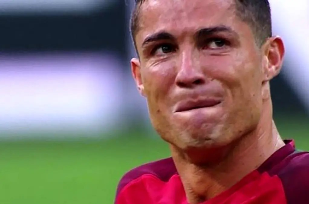 رونالدو به‌زودی با گریه از فوتبال خداحافظی می‌کنم