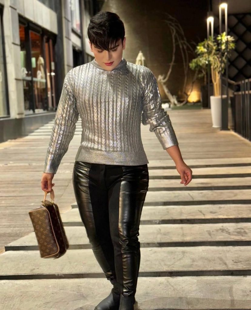 شهاب بلاگر اینیستا زنه شهاب بلاگر اینیستا زنه