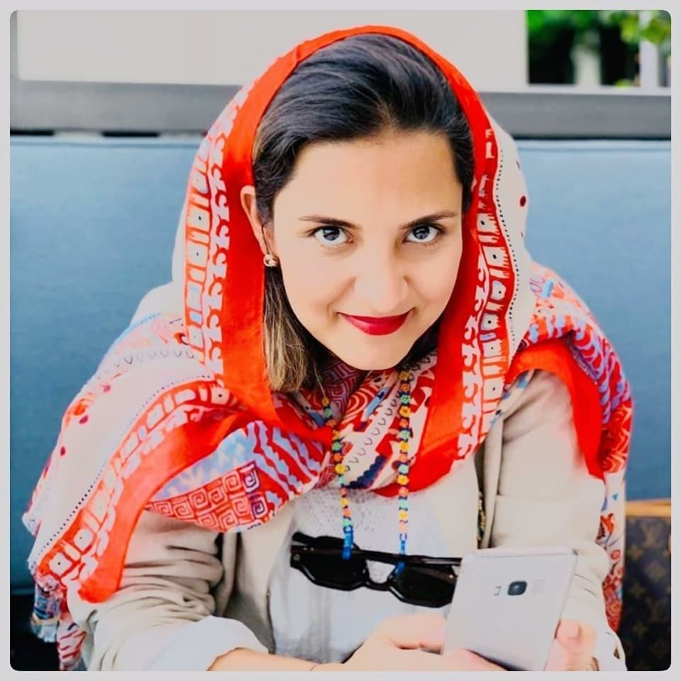 نازنین دانشور کارآفرین برتر زن ایرانی در فناوری نازنین دانشور کارآفرین برتر زن ایرانی در فناوری