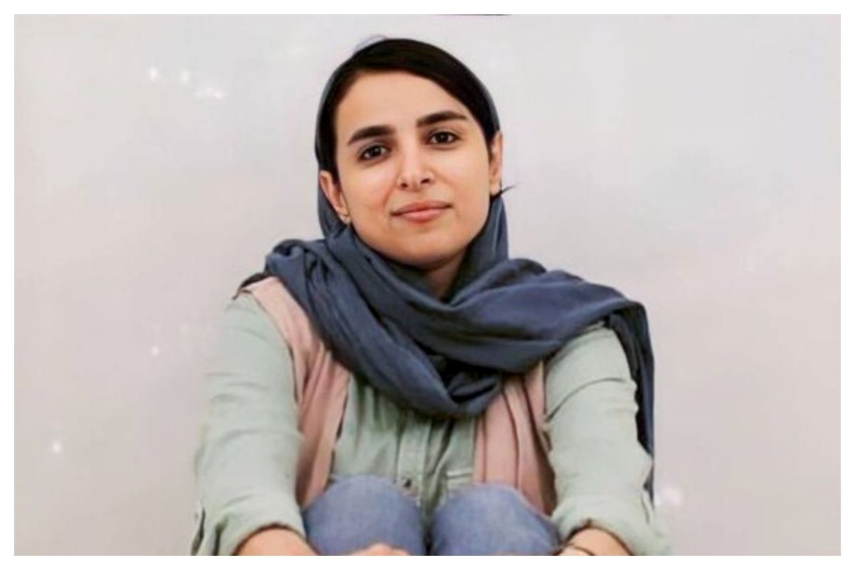 بنیاد فردوسی نظارت بر رساله زینب موسوی را بر عهده گرفت بنیاد فردوسی نظارت بر رساله زینب موسوی را بر عهده گرفت