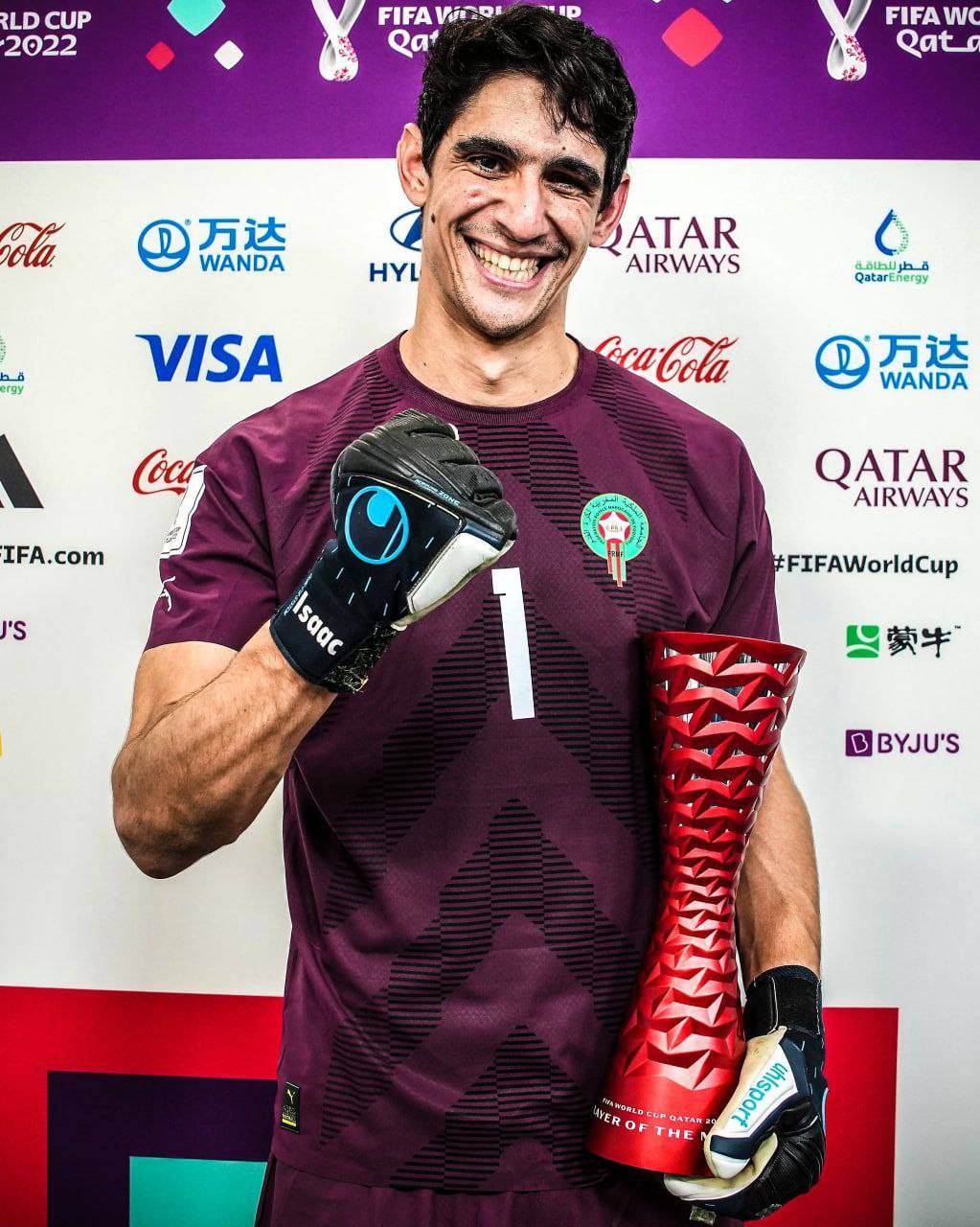 تاج‌گذاری بونو به‌عنوان بهترین دروازه‌بان