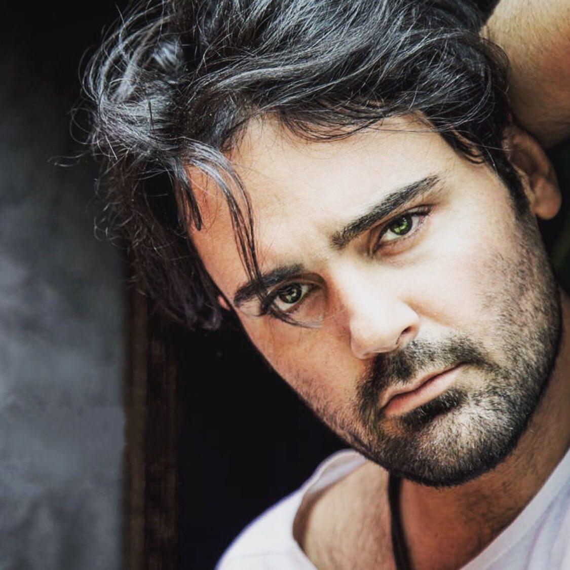 سهراب پاکزاد در تهران و خارج سهراب پاکزاد در تهران و خارج