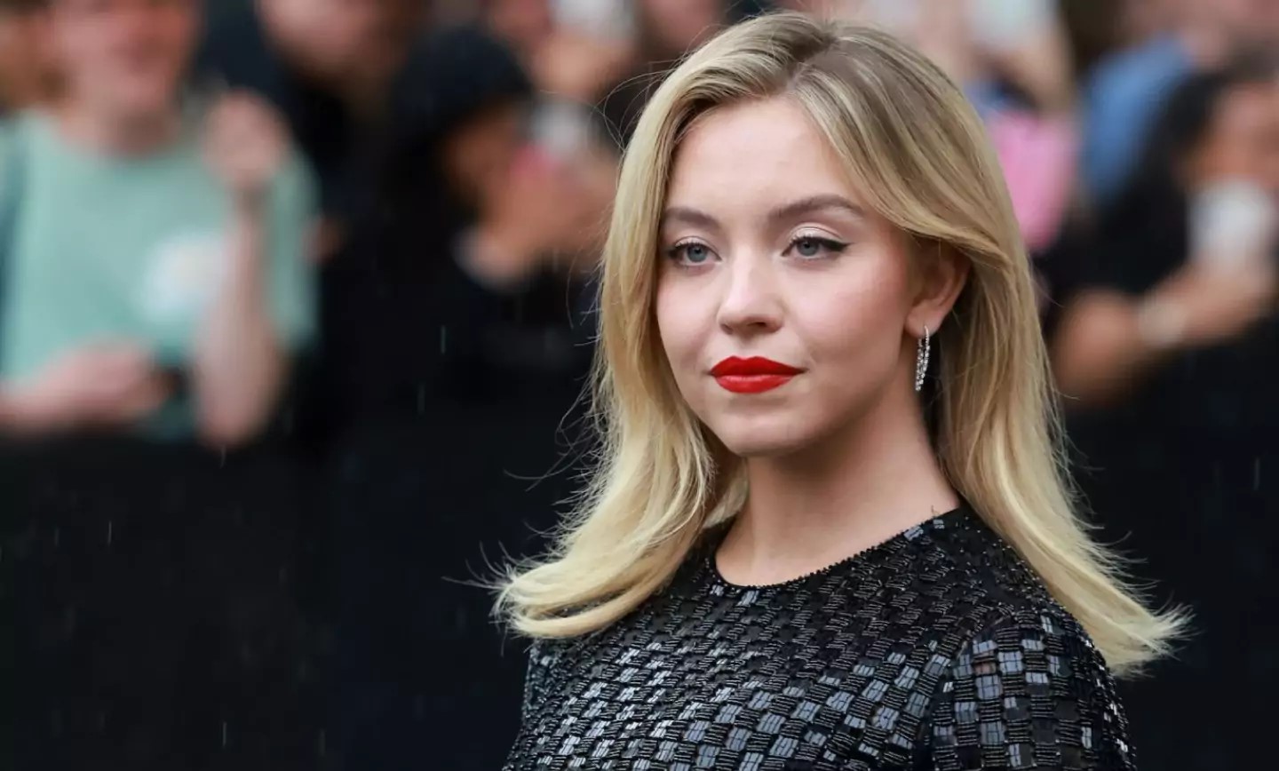 باکس آفیس علیه سیدنی سوئینی باکس آفیس علیه سیدنی سوئینی