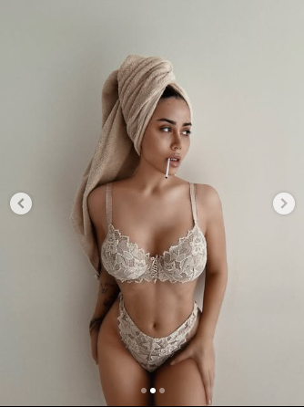 مینا نامداری در حال سکس