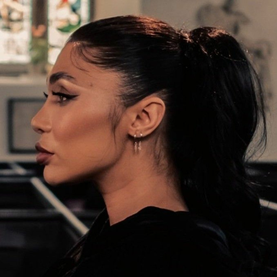 گندم خواننده ایرانی گندم خواننده ایرانی