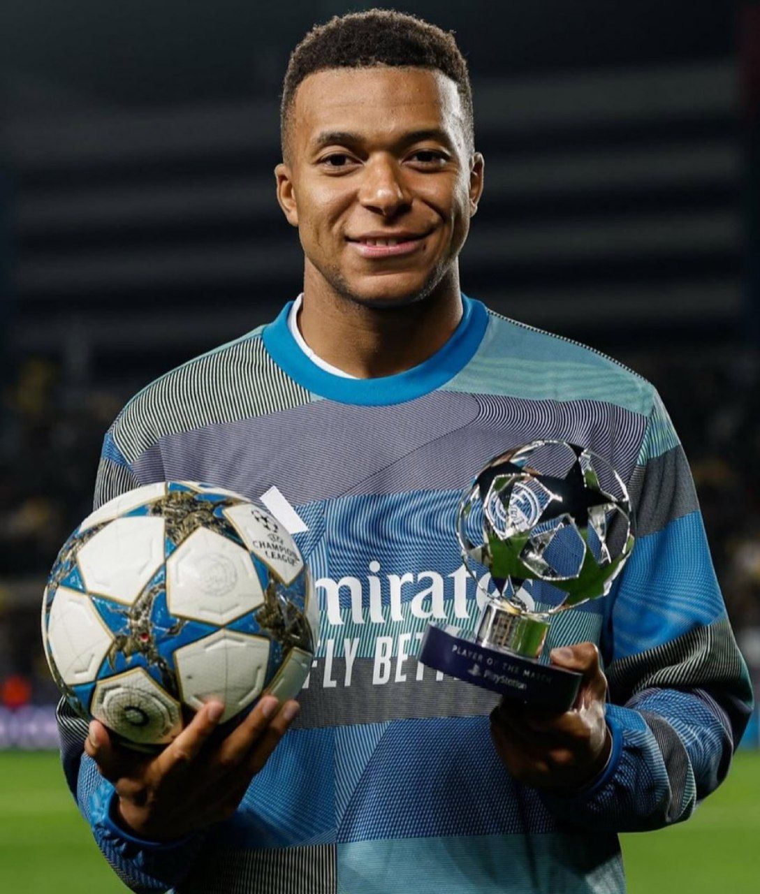 کیلیان امباپه نامزد بهترین بازیکن سال ۲۰۲۵ فیفا کیلیان امباپه نامزد بهترین بازیکن سال ۲۰۲۵ فیفا