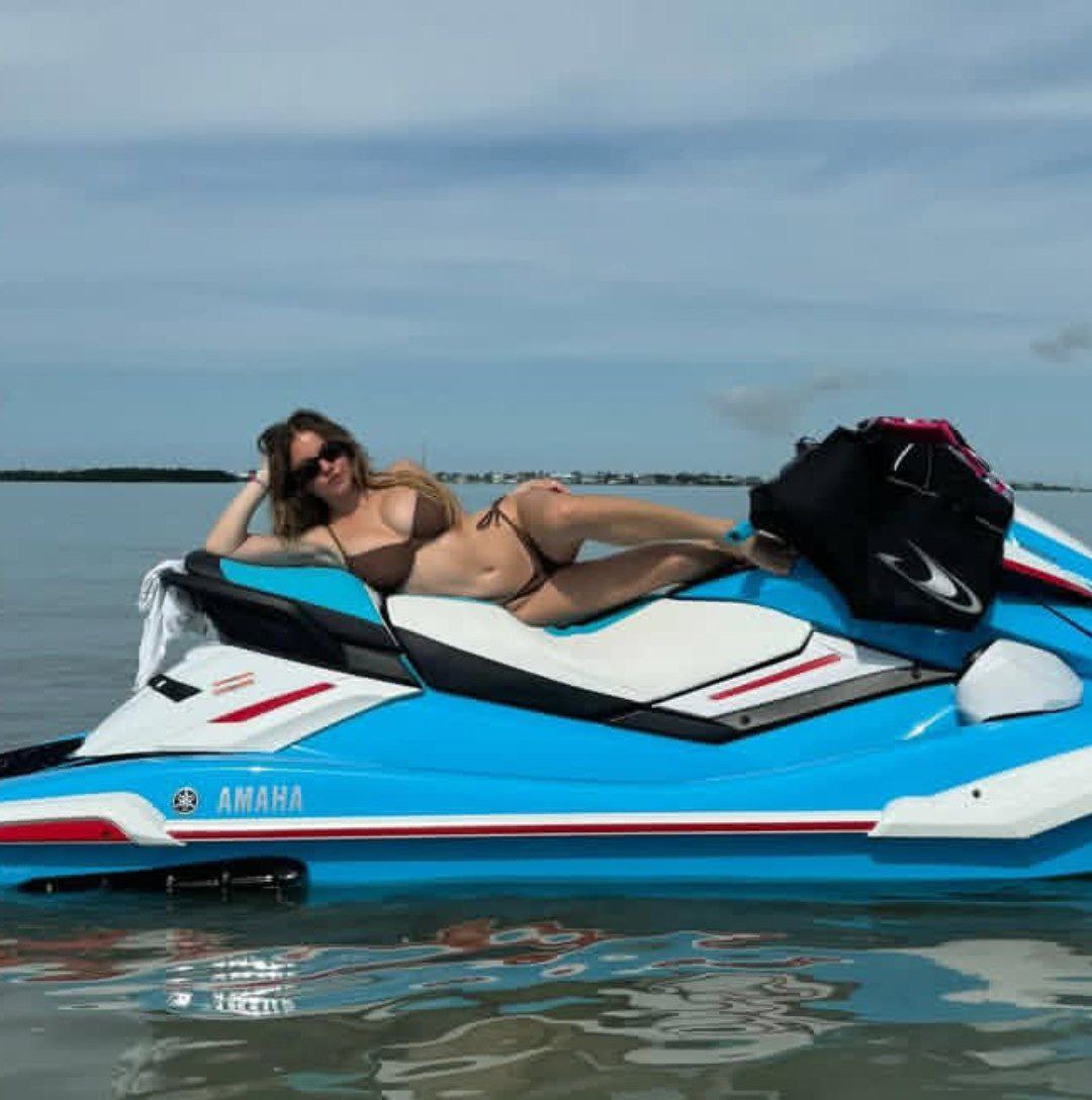 سوپر سکسی سیدنی سوئینی 