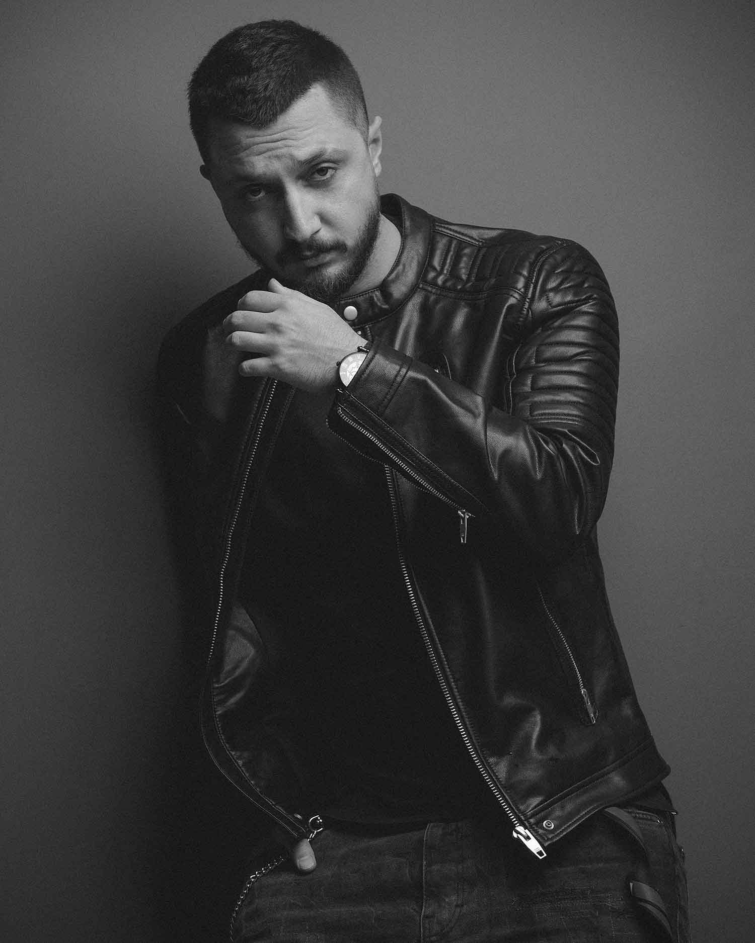 محمدرضا شایع استاد قلم رپ فارسی محمدرضا شایع استاد قلم رپ فارسی