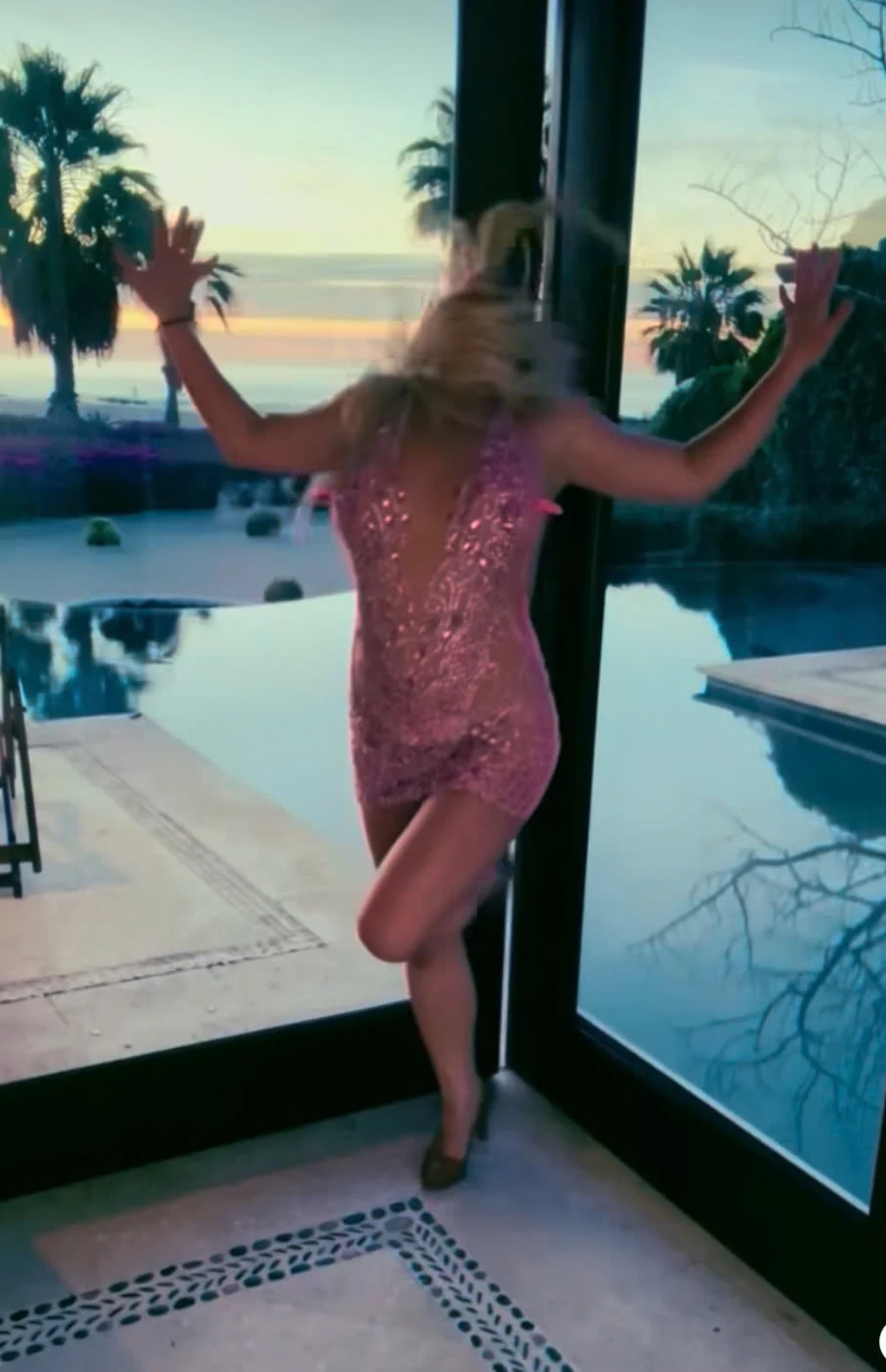 عکس های عجیب و غریب بریتنی اسپیرز عکس های عجیب و غریب بریتنی اسپیرز