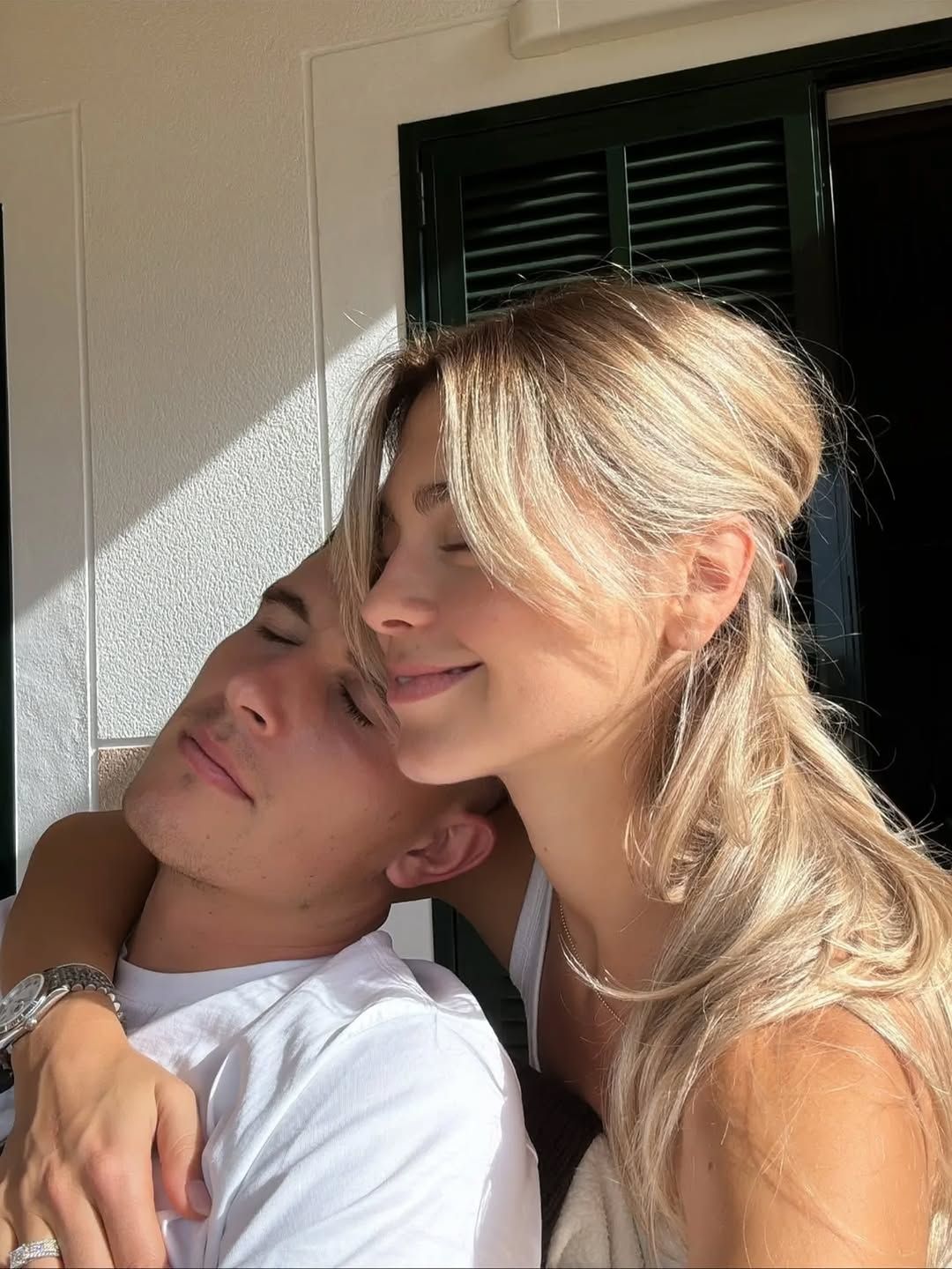 عکس دنیس اکرت و مری براون عکس دنیس اکرت و مری براون