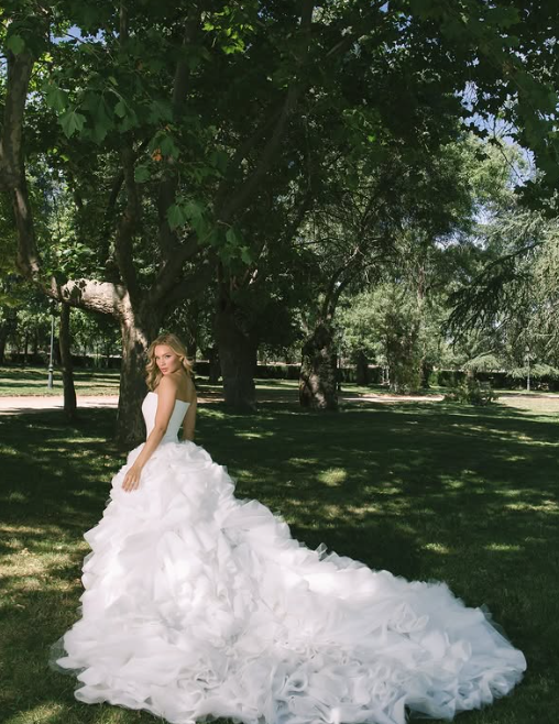 عکس گابریلی میراندا در لباس عروس عکس گابریلی میراندا در لباس عروس